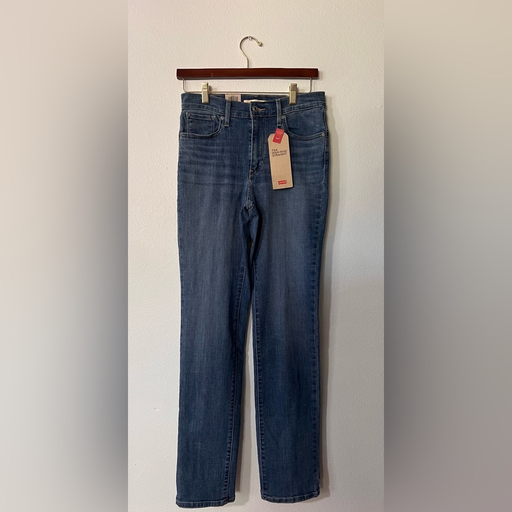 NWT Levi’s High rise straight jeans - Picture 2 of 10